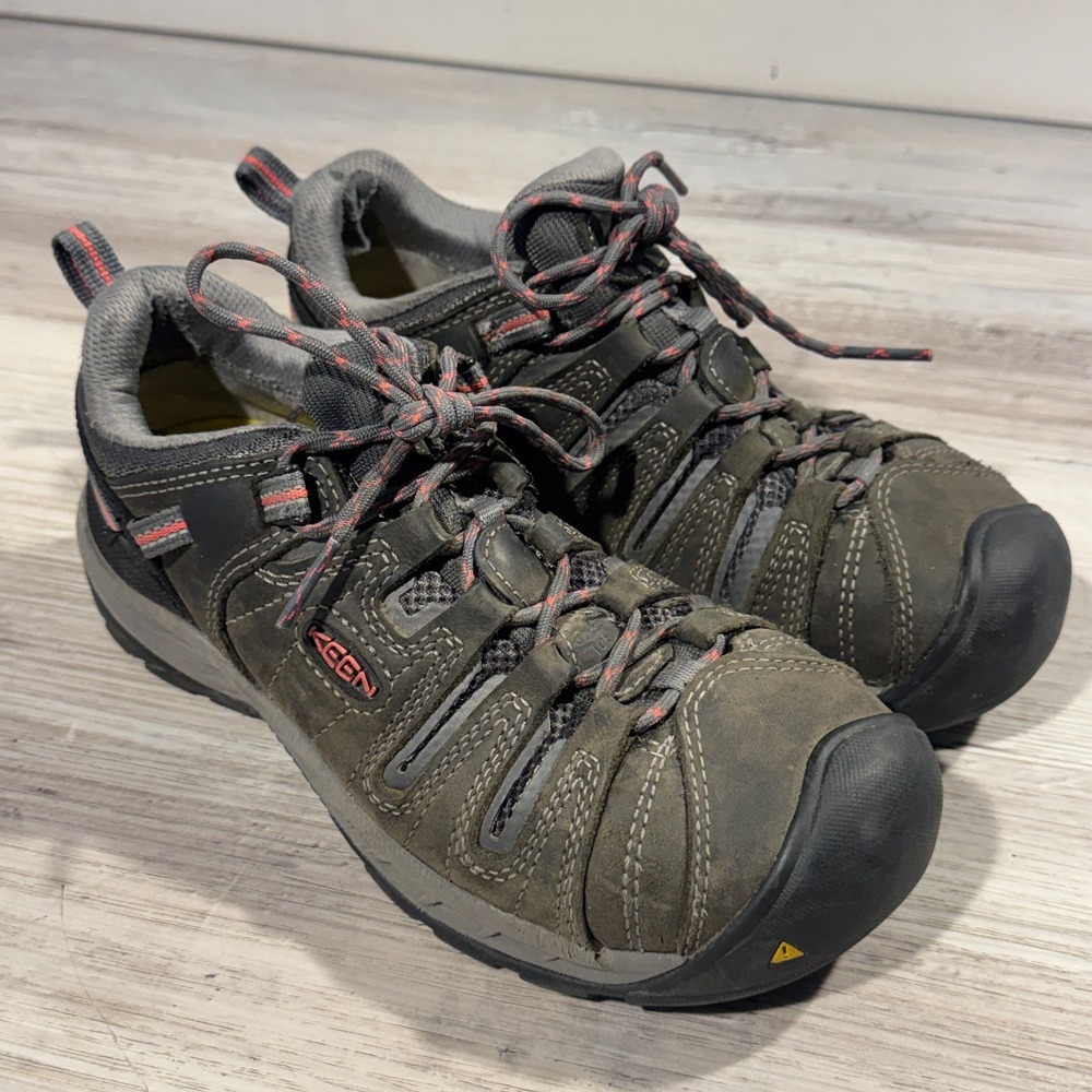KEEN Utility Women's Flint 2 Low Steel Toe Non Slip Work Shoe Size 7M 1023232M